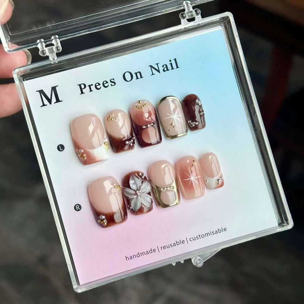 Handmade Brown Nude Gradient Press On Nails, 3D White Flower Square Fake Nails, Starburst Rhinestone & Gold Bead Reusable Glue On False Nails\10PC